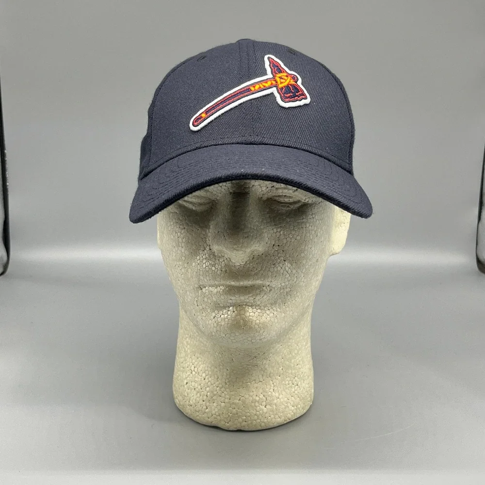 New Era Atlanta Braves 39Thirty Hat Tomahawk Logo Navy S‎ M Men Gorpcore